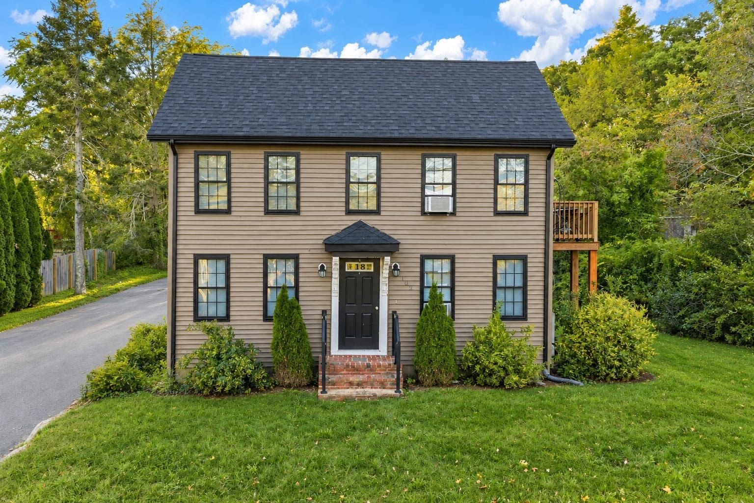 102 Jerome St, Berkley, MA 02779