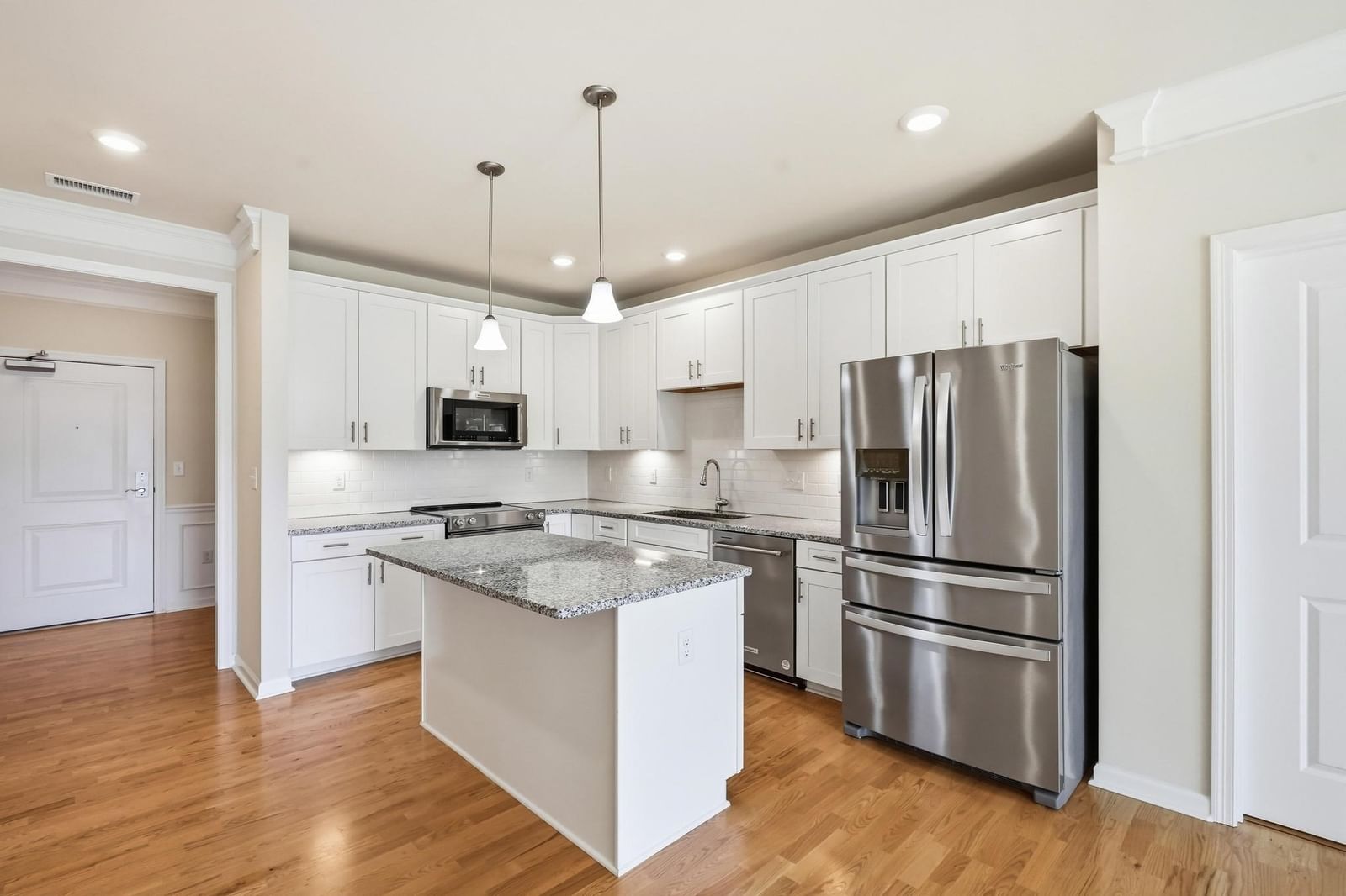 6 Overlook Dr