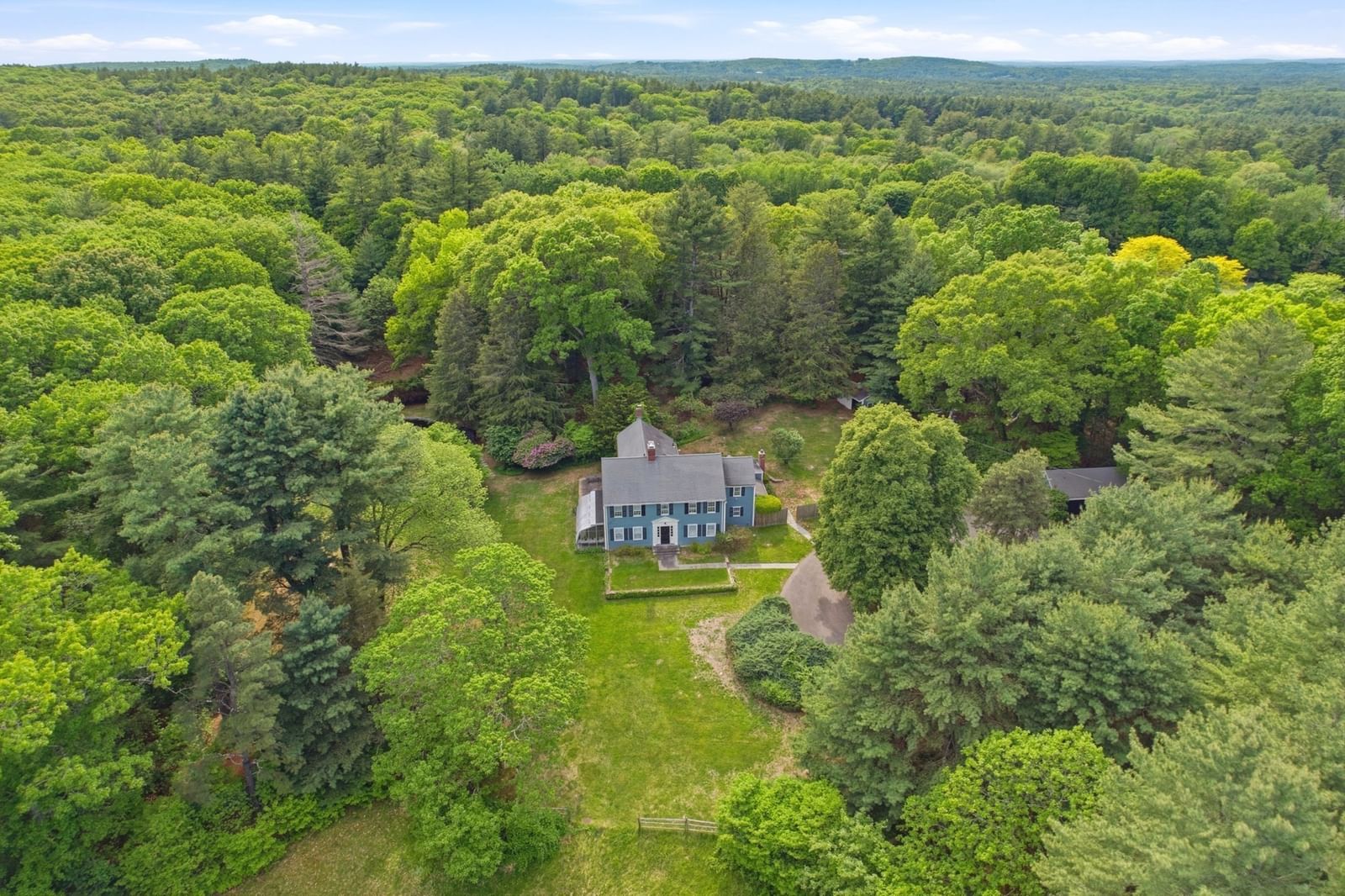 19 Wilsondale St, Dover, MA 02030 photo 4