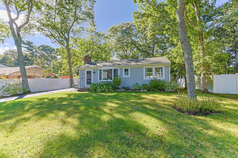 9 Winchester Dr