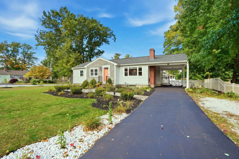 106 Harwood Ave