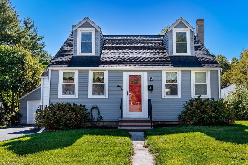 428 W Union St