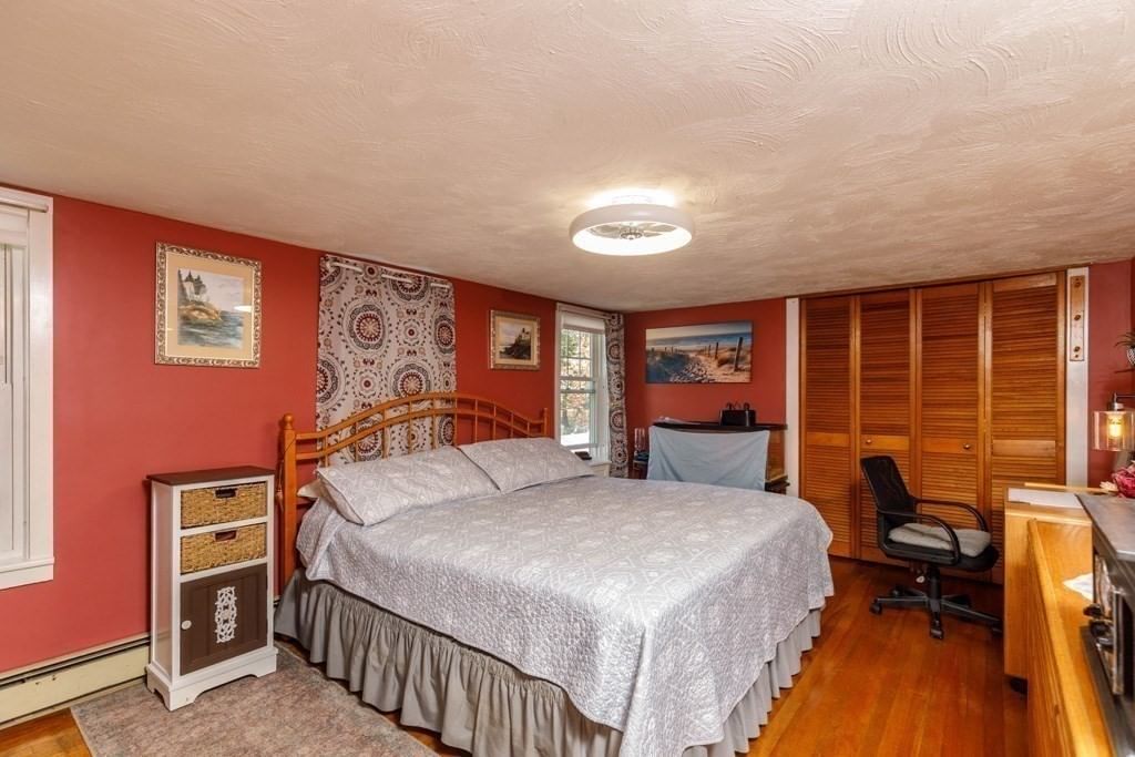 53 Elizabeth Street, Gardner, MA 01440 photo 4