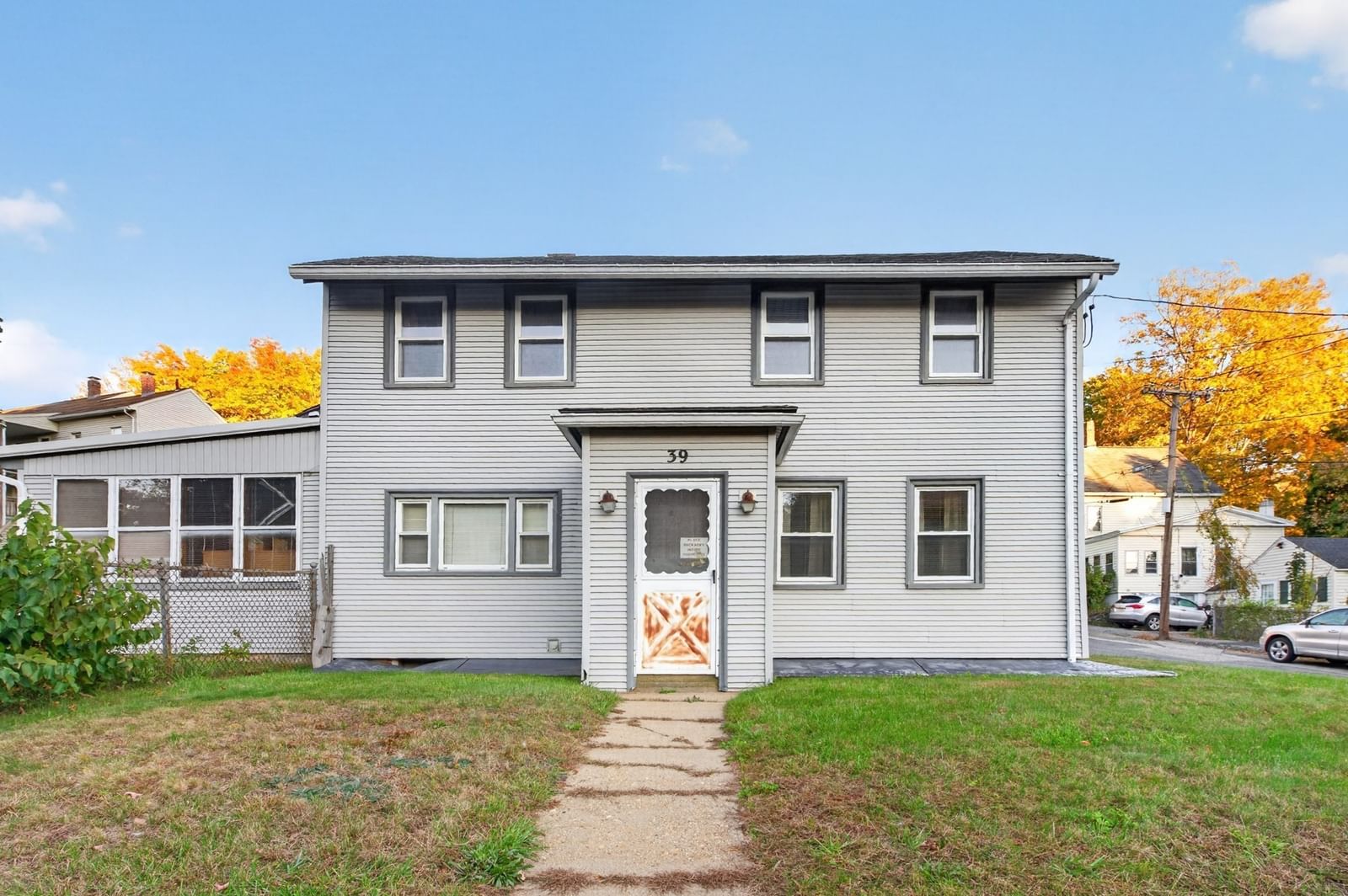 39 Valley St, Spencer, MA 01562