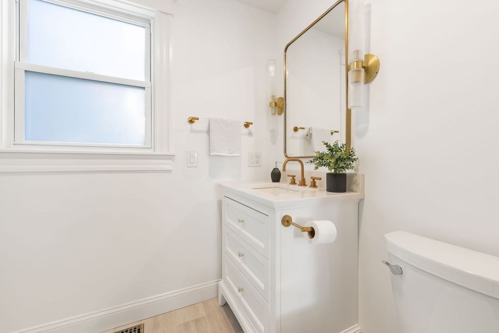 87 Irving St #1, Waltham, MA 02451 photo 5