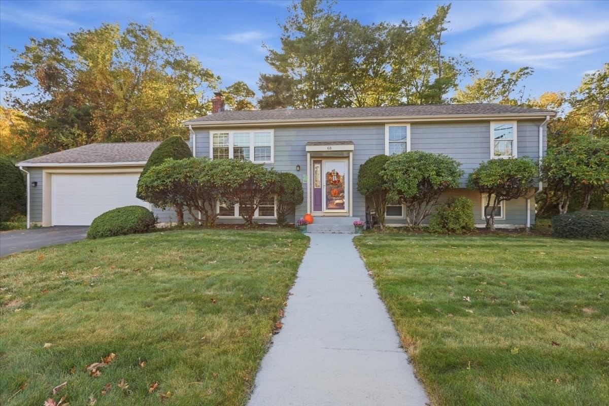 68 Old Mansion Lane, Whitman, MA 02382