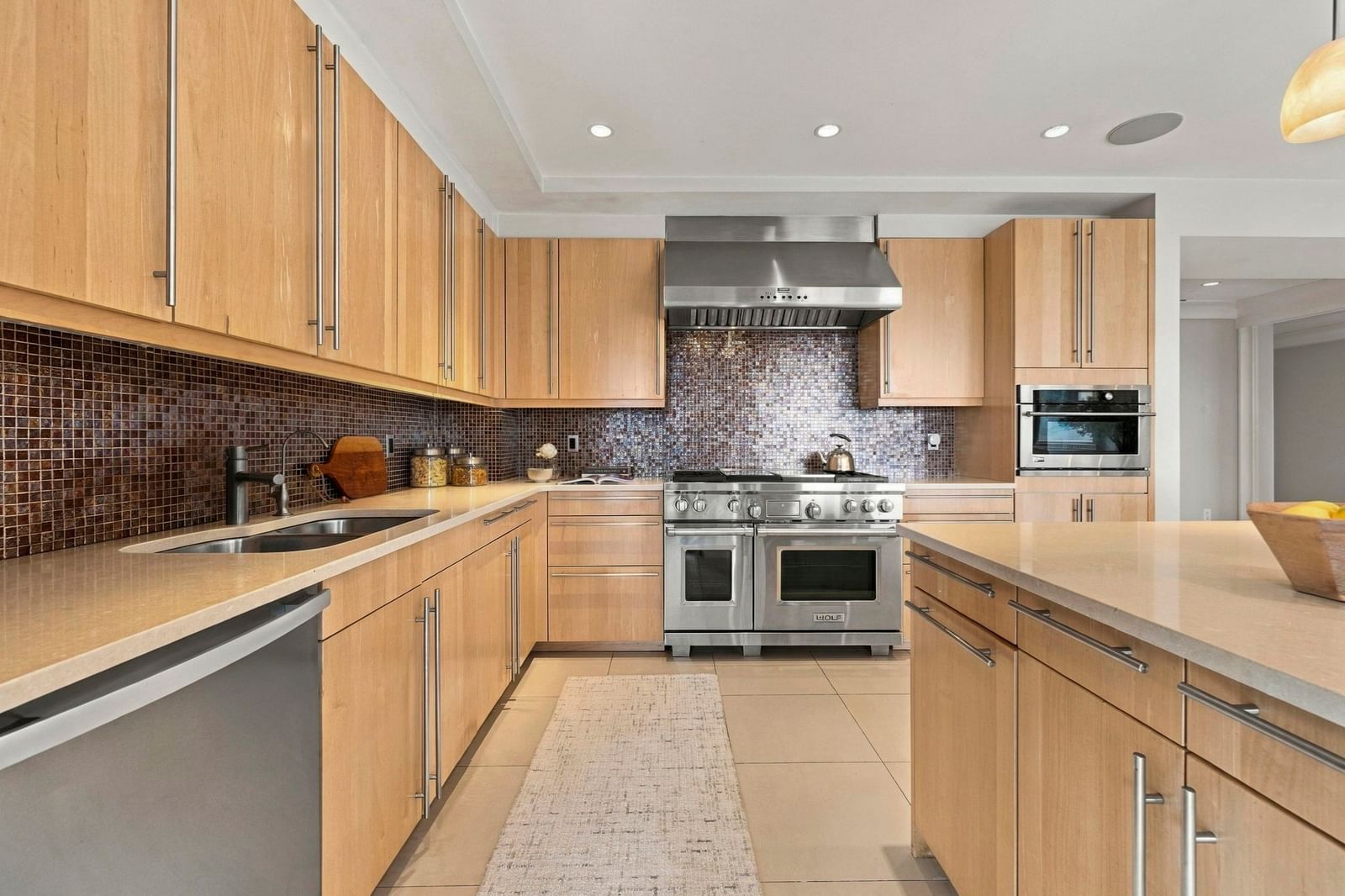 776 Boylston St #W10B, Boston, MA 02199 photo 2