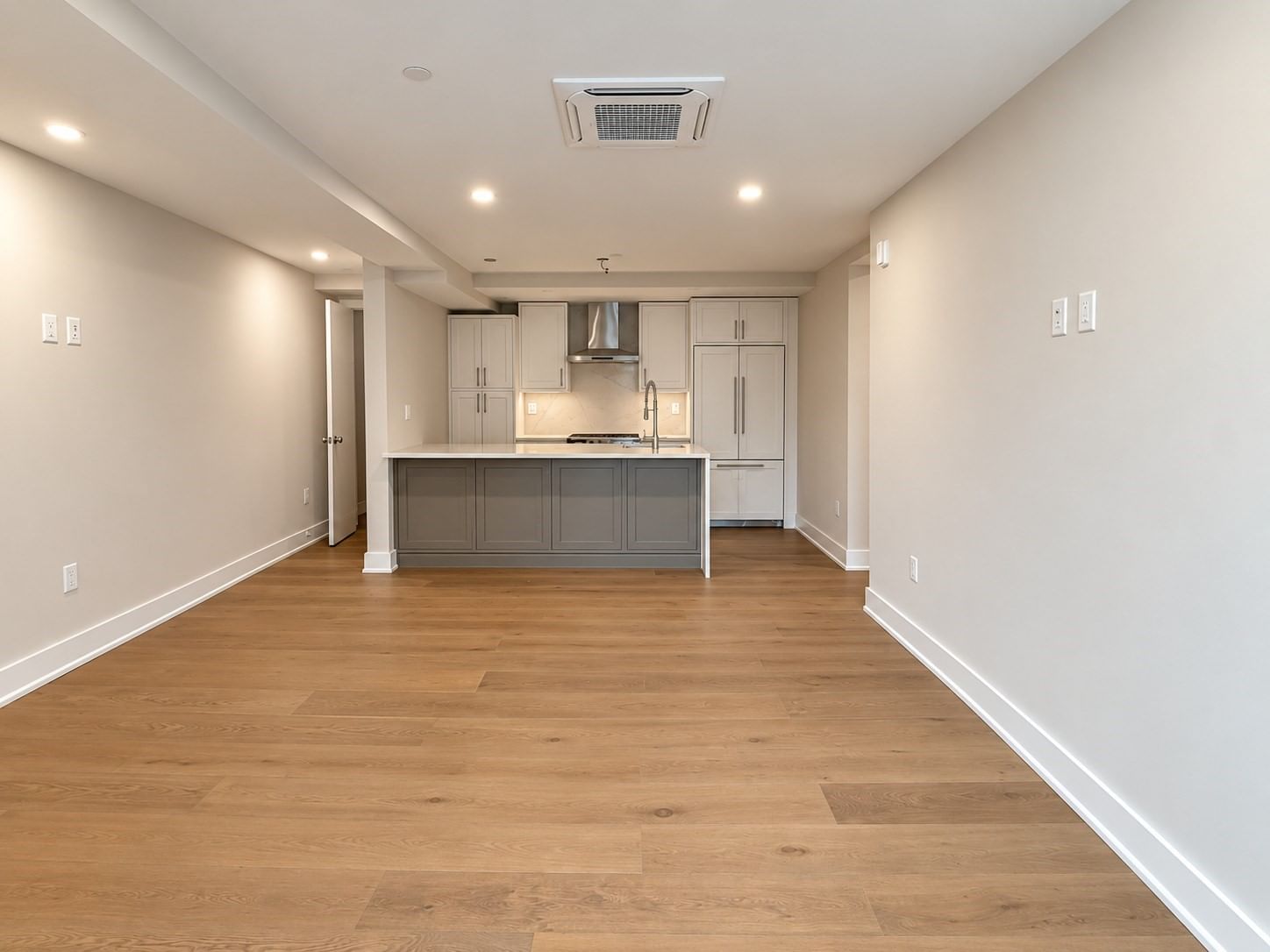 804 East 7th Street #103, Boston, MA 02127 photo 4