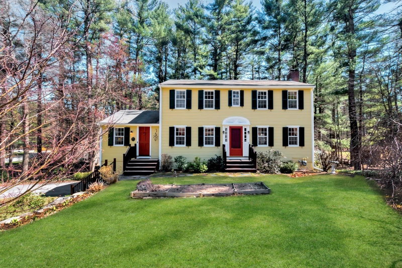 16 Agawam Road
