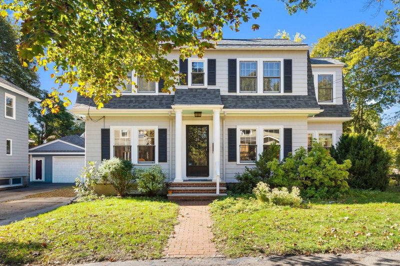29 Fairview Ave