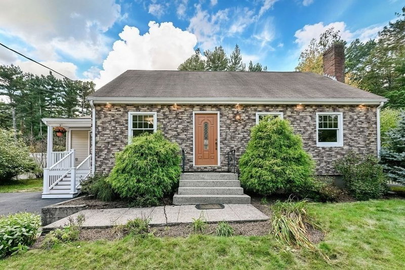 25 Neal St