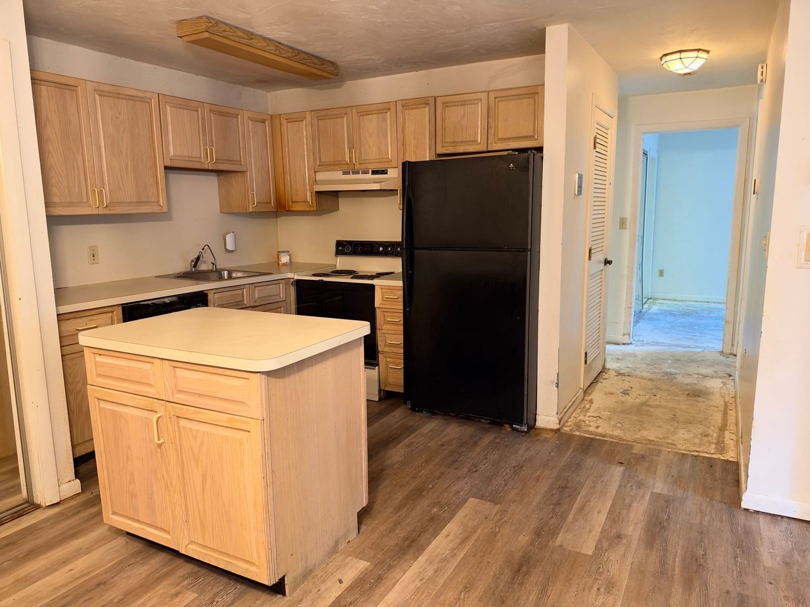 20 Chapman St #102, Weymouth, MA 02189 photo 2