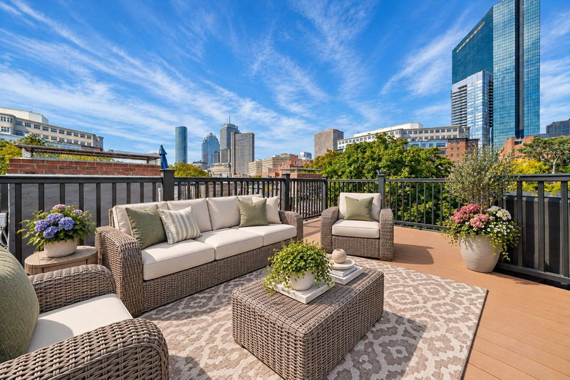 38 Lawrence Street Unit 21