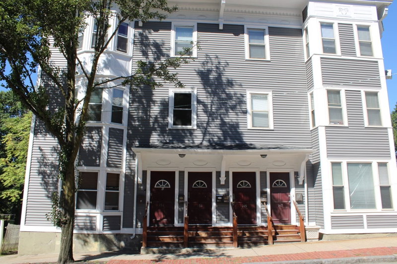 151 Centre St Unit 1