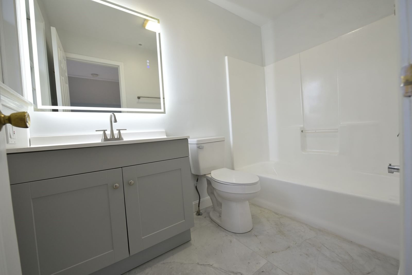 19 Stillman Circle #19, Natick, MA 01760 photo 2