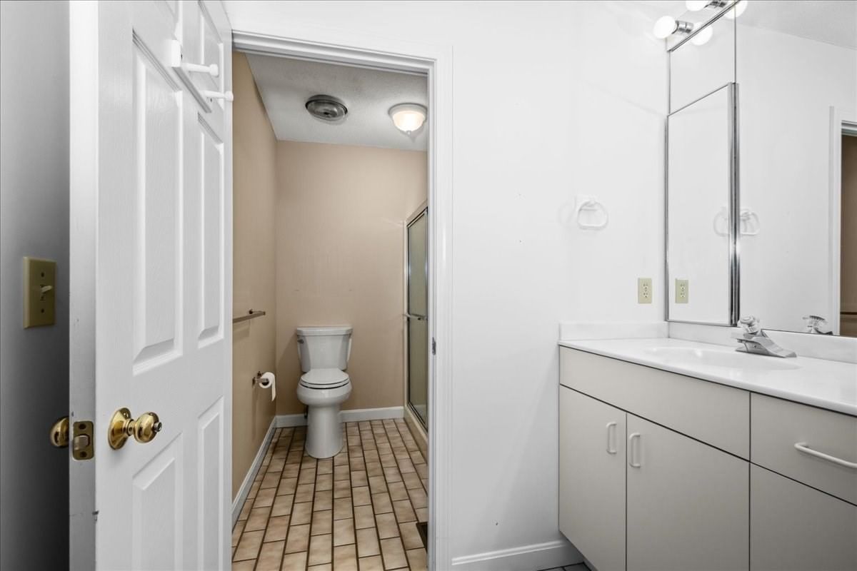 16 Bentwood Dr #16, Sturbridge, MA 01566 photo 5