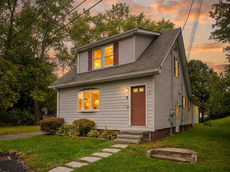 9 Foch Ave