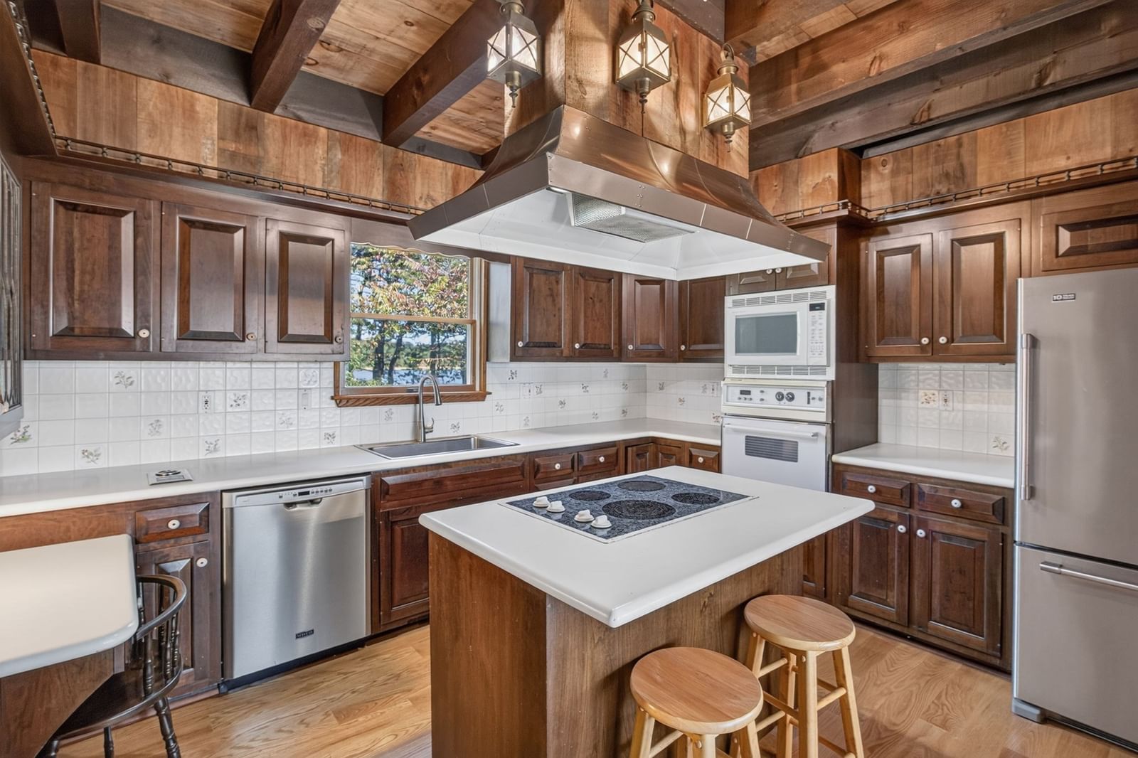 350 Pleasant Point Ave, Wellfleet, MA 02667 photo 2
