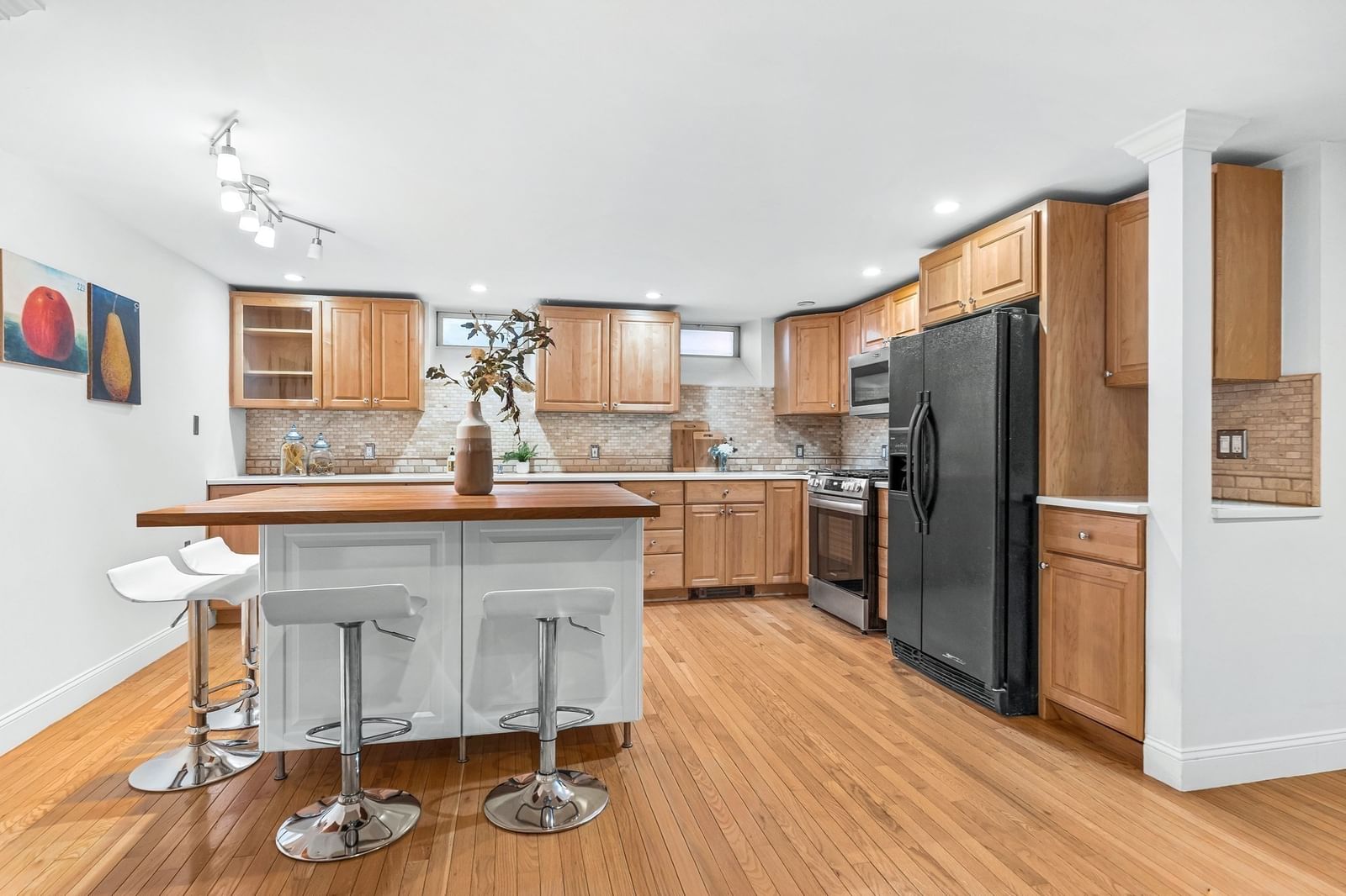 30 Second St #2, Cambridge, MA 02141 photo 2