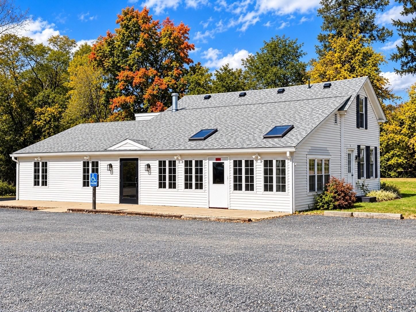 26 Sturbridge Road, Brimfield, MA 01010