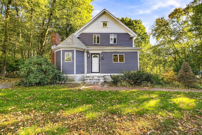477 Oakhill Ave