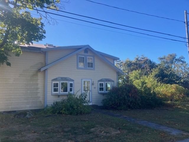 32 Chestnut St.