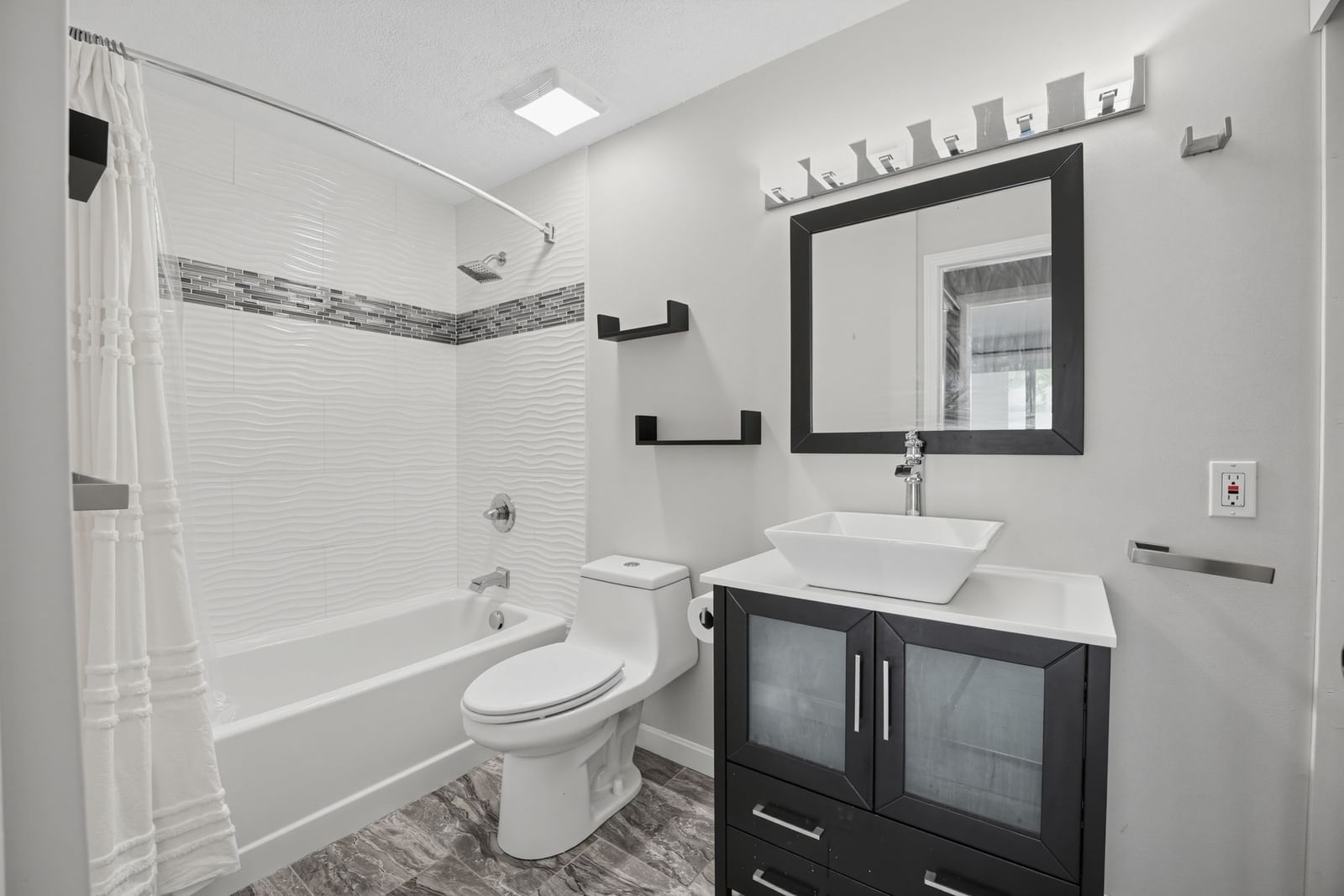 14 Walden Drive #8, Natick, MA 01760 photo 3