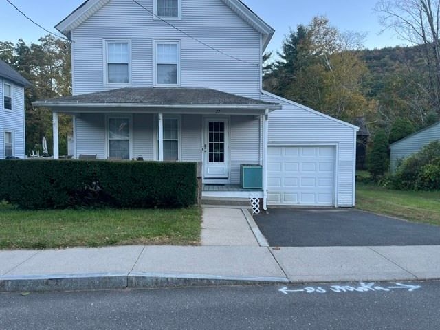 27 Maple Ave, Chester, MA 01011