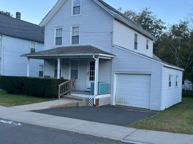 27 Maple Ave, Chester, MA 01011 photo 4