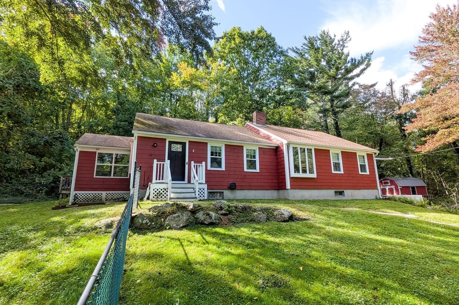 355 Coy Hill Rd, Warren, MA 01083