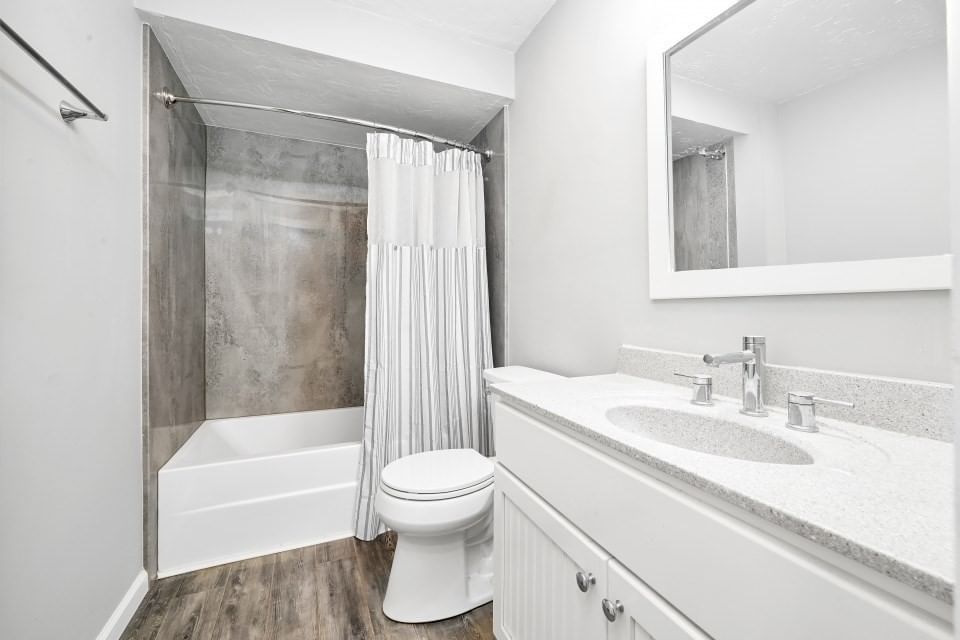 610 S Franklin St #F302, Holbrook, MA 02343 photo 5