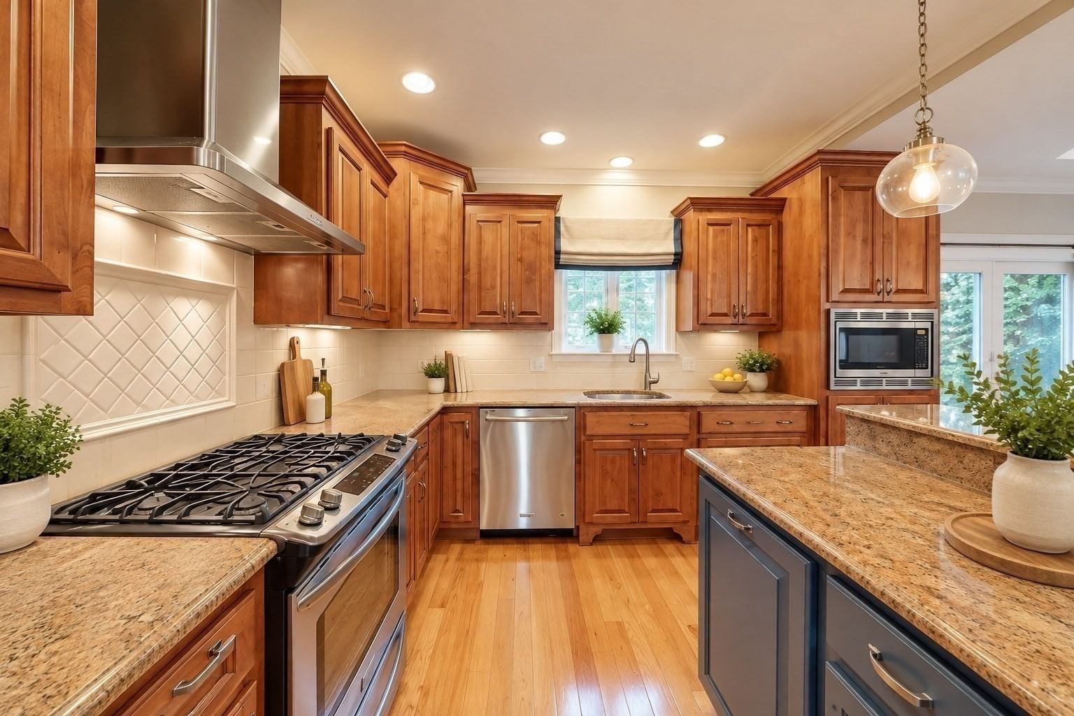 1 Thurston Pl #1, Medfield, MA 02052 photo 2