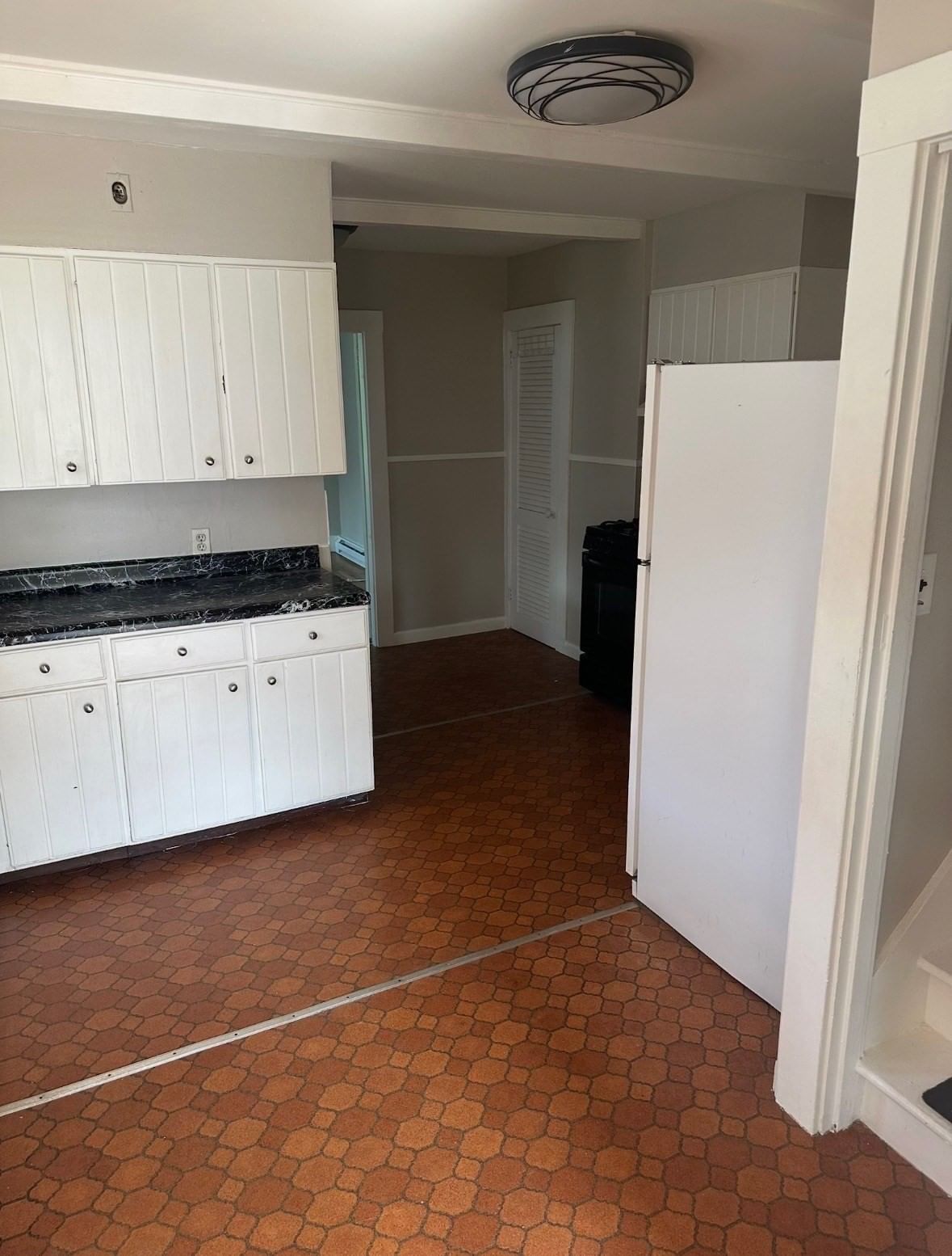 5-7 Bellevue Ave, Ware, MA 01082 photo 5