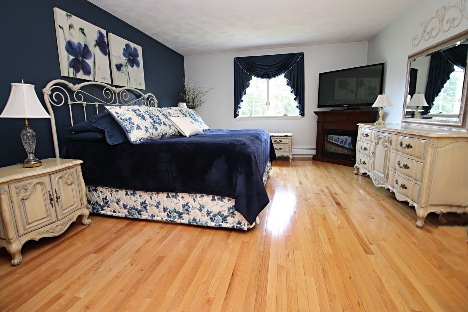 33 Sanders Drive, Saugus, MA 01906 photo 4