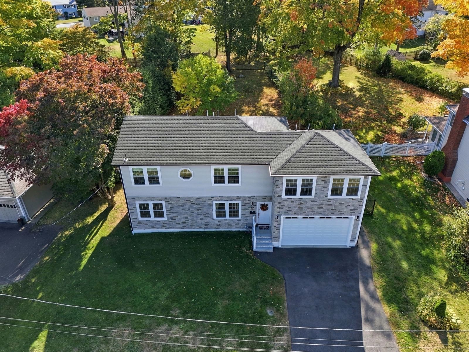 18 Elmcrest Road