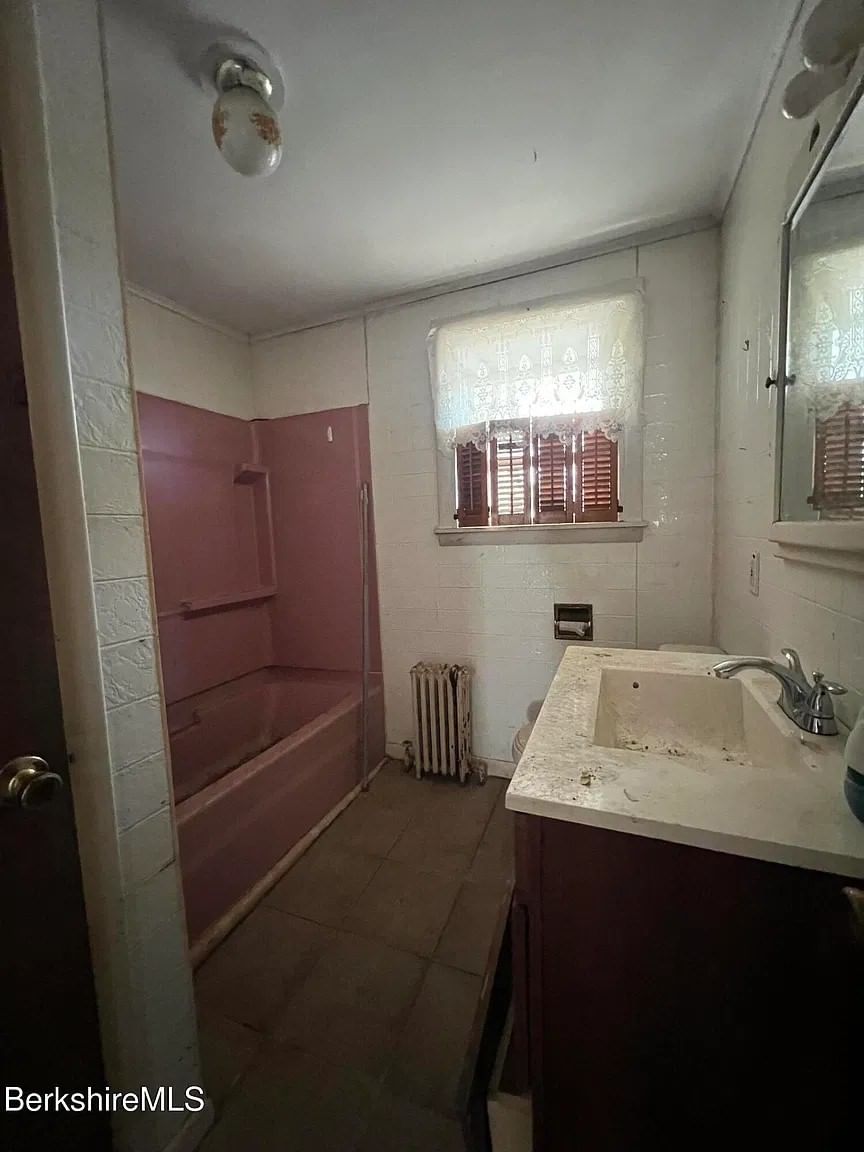 16 King Street, Pittsfield, MA 01201 photo 3