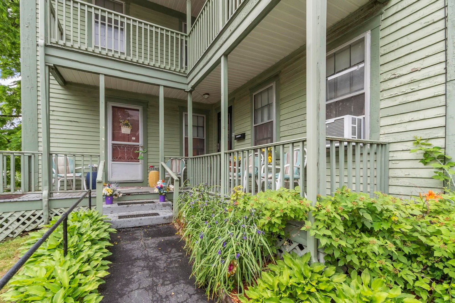 54-56 Arlington St, Fitchburg, MA 01420 photo 4