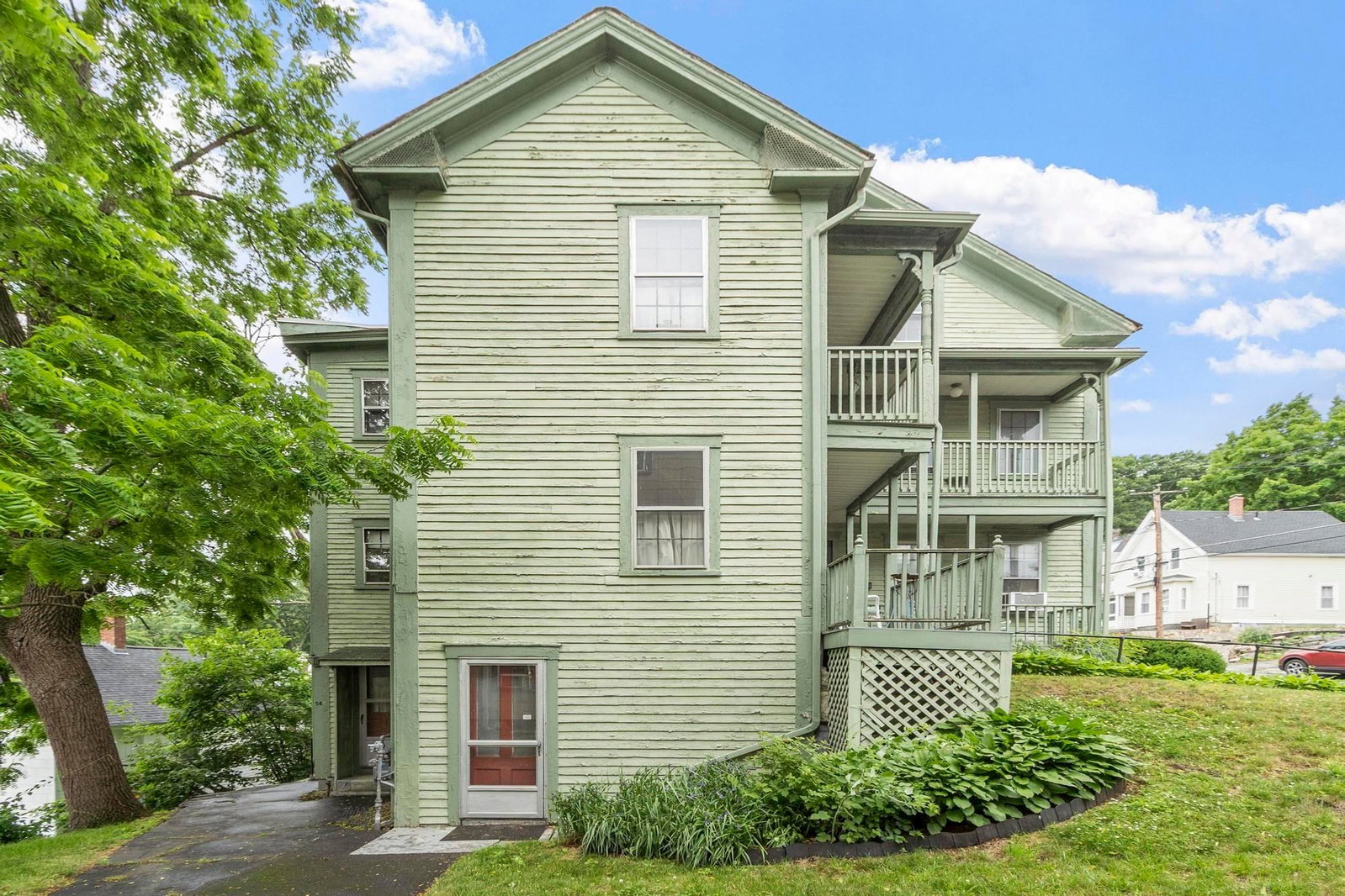54-56 Arlington St, Fitchburg, MA 01420 photo 5