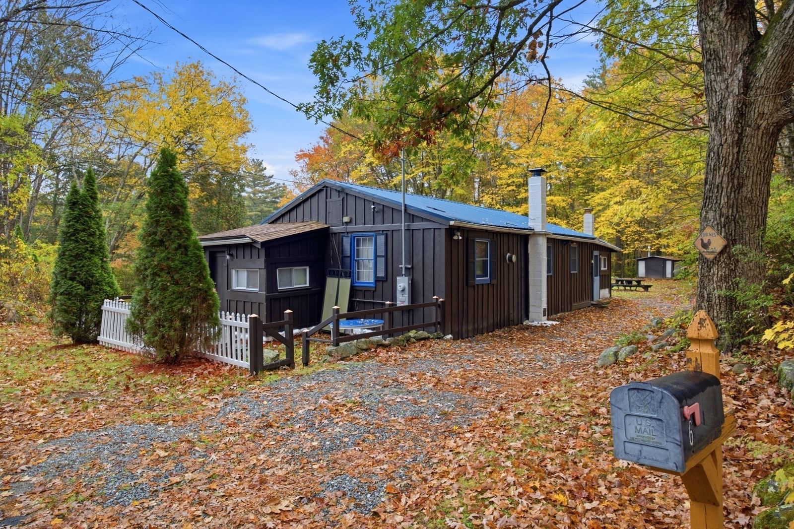 6 Crowhill Road, Monson, MA 01057