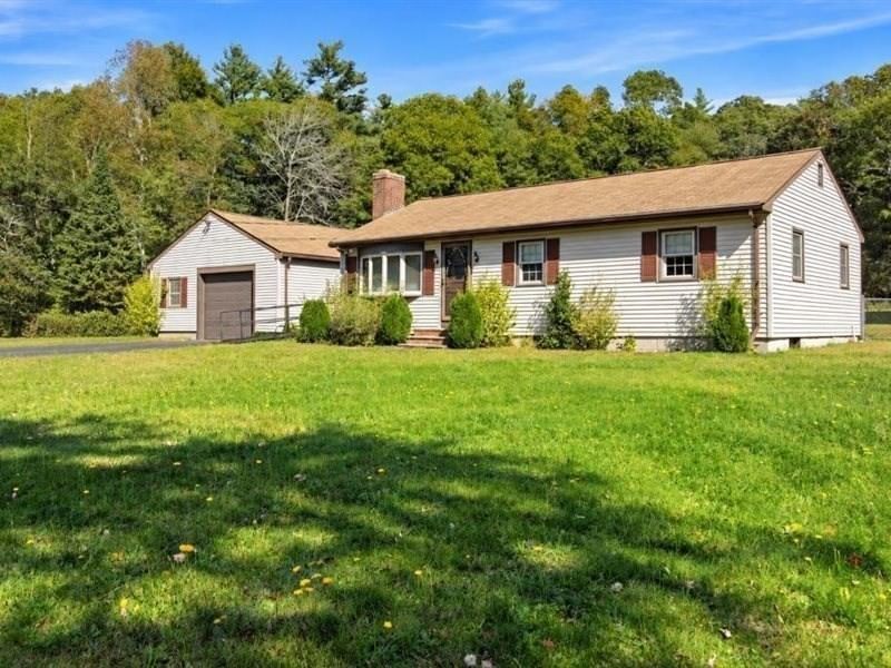 20 Anthony Street, Berkley, MA 02779