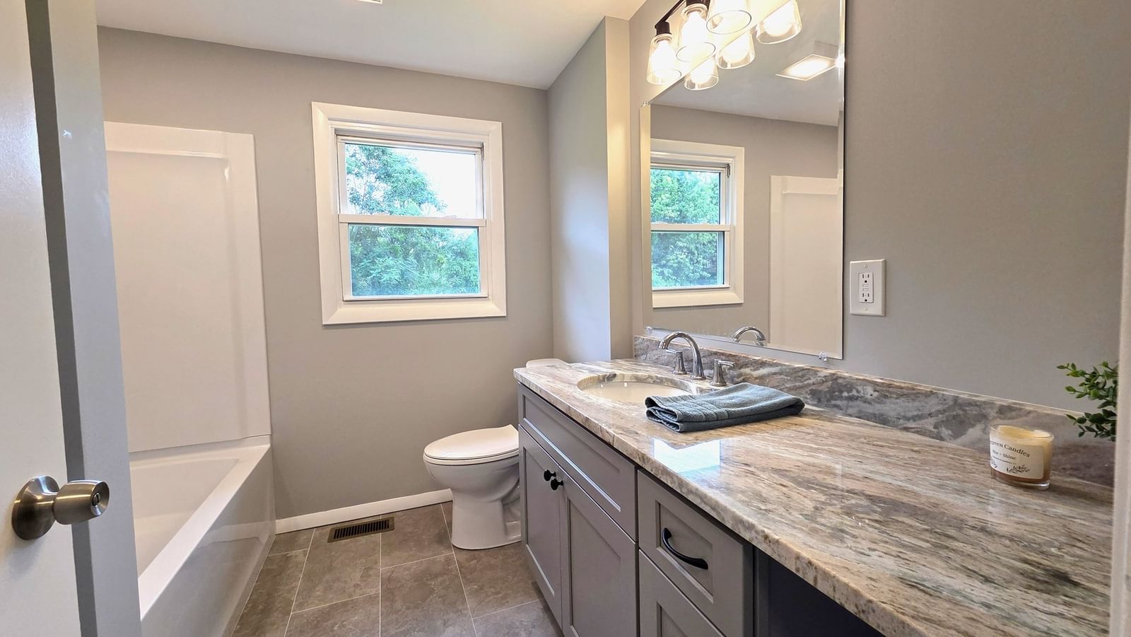 62 Millville Rd, Mendon, MA 01756 photo 5