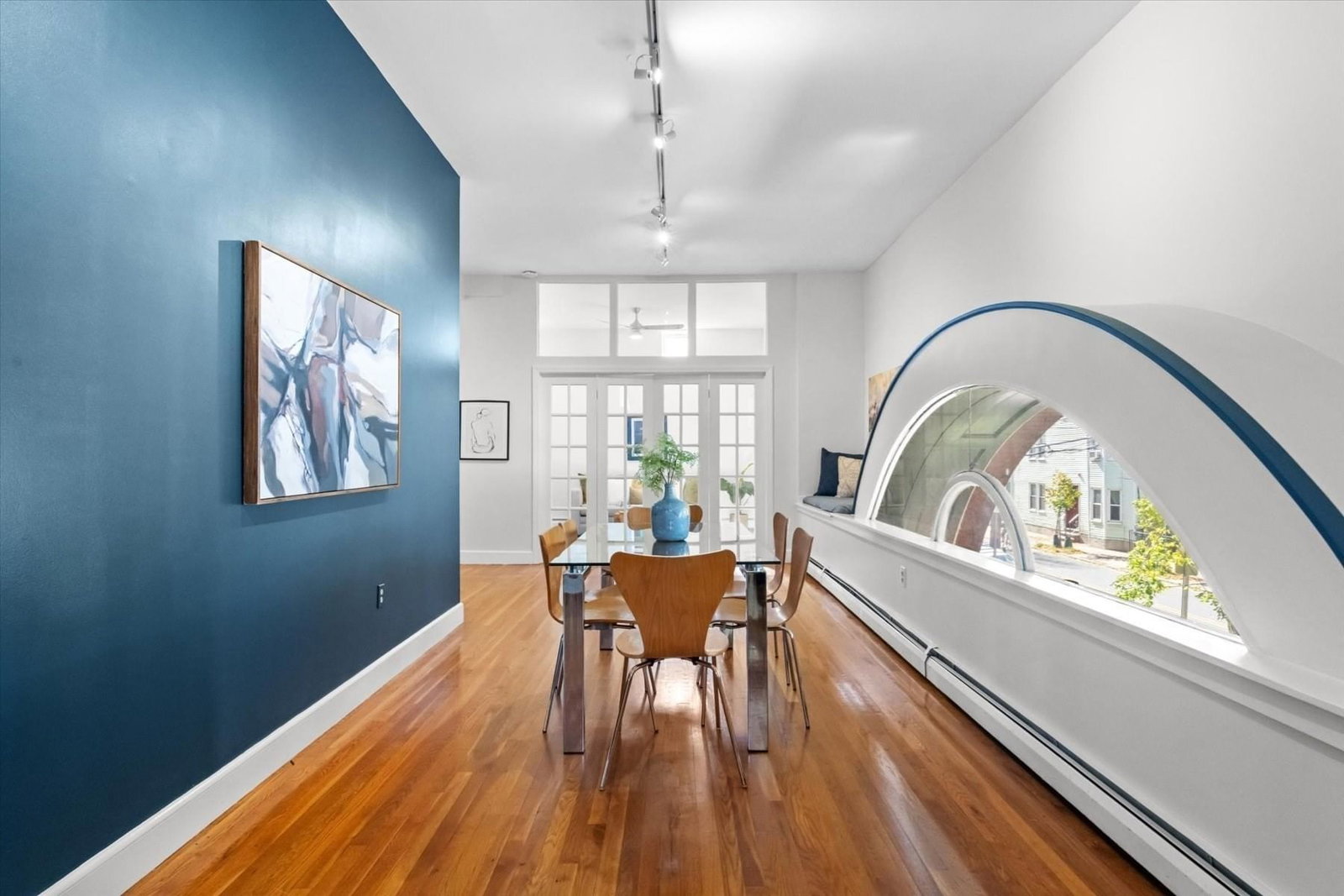 Property at 238 Columbia St #2W, Cambridge, MA 02139