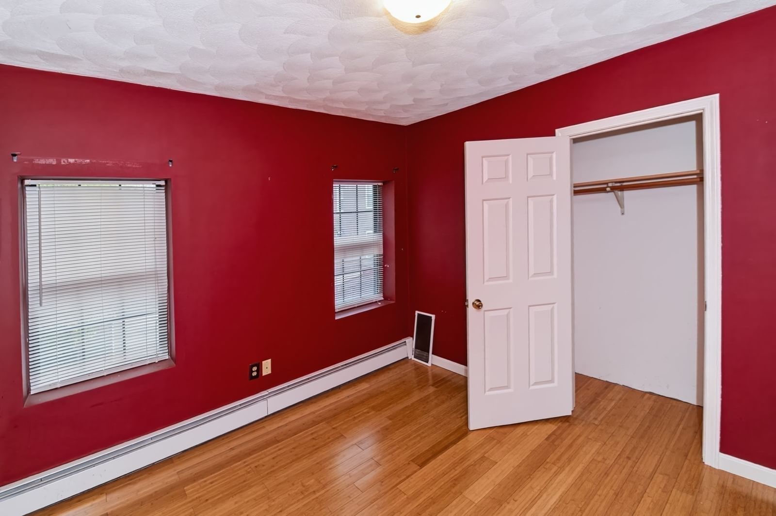 33 Grove St #33, Clinton, MA 01510 photo 3