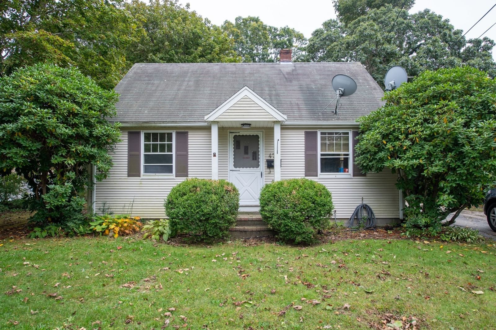 477 Teaticket Highway, Falmouth, MA 02536