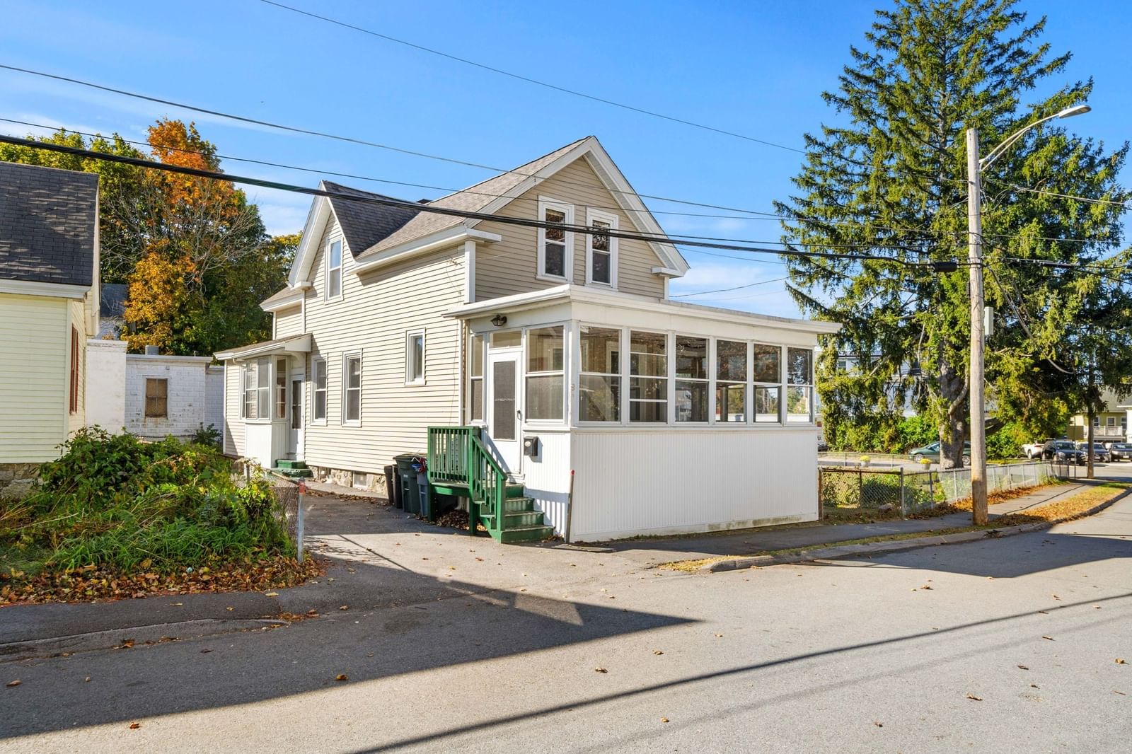 8 Morton St