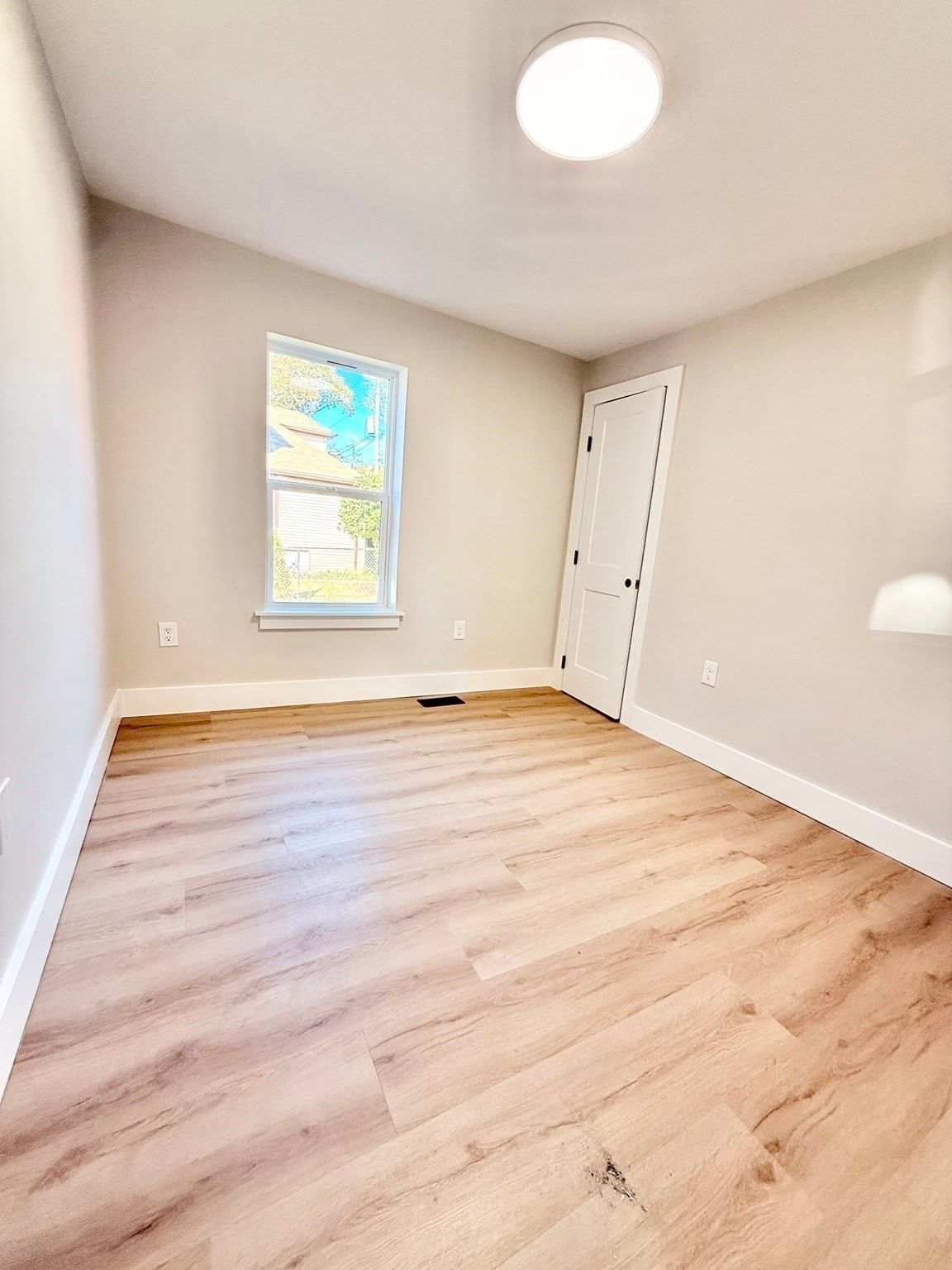 20 Guild Rd, Brockton, MA 02302 photo 4