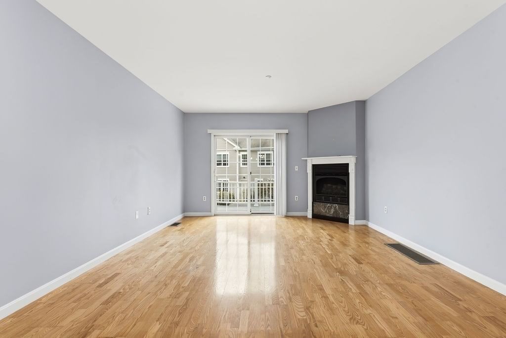 631 East St #A102, Mansfield, MA 02048 photo 3