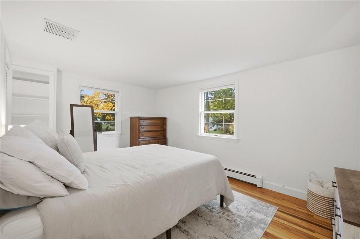 15 Raymond Avenue, Walpole, MA 02081 photo 4