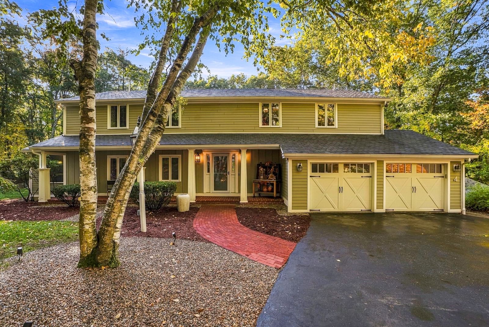 4 Stoney Brook Road, Hopkinton, MA 01748