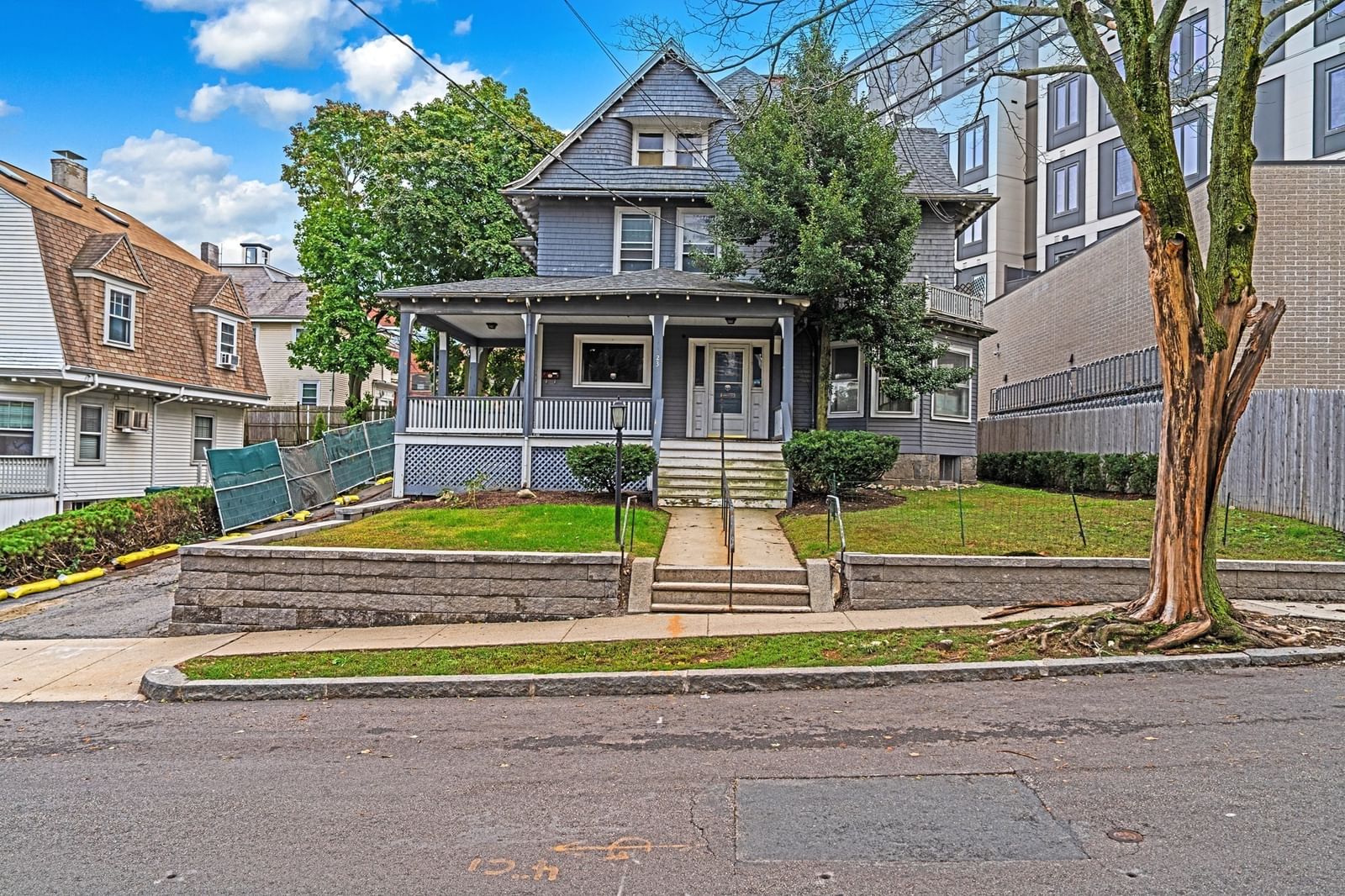23 Russell Park, Quincy, MA 02169 photo 3
